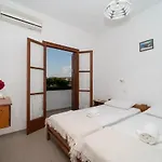 Ilias Апартаменты Метони