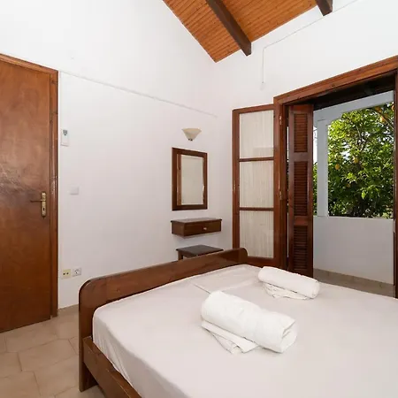 Ilias Apartman Methóni