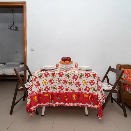 Apartament Ilias