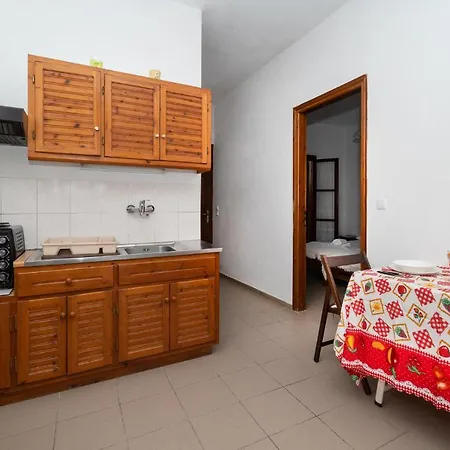 Ilias * ميثوني